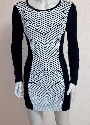 Трикотажное платье с геометрическим принтом glamorous, 💯 оригинал