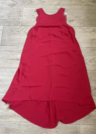 Платье миди, красное, ассиметричное, вольное