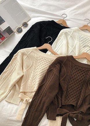 Свитер шикарный орнамент 😍