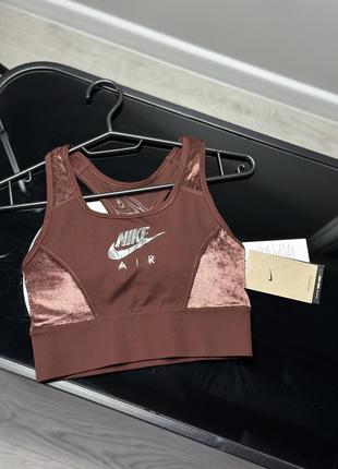 Топ nike