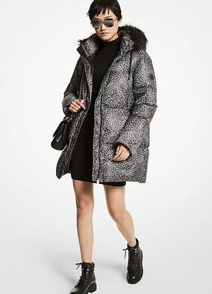 Пуховик michael kors oversized leopard print ciré puffer coat