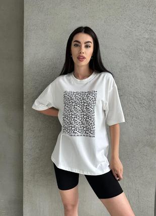 Стильная женская футболка леопардовый принт белый 44-46