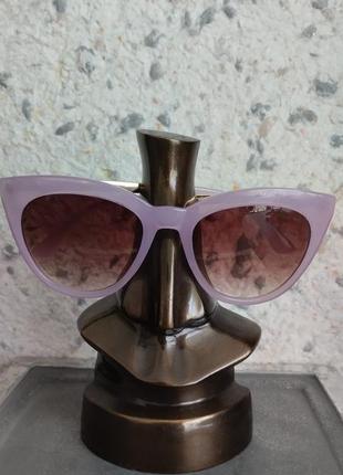 H&m сонцезахисні окуляри  форма котяче око