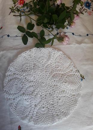 Білий літній ажурний берет ручна робота.