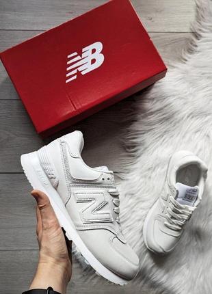 Жіночі кросівки new balance 574 білі1 фото