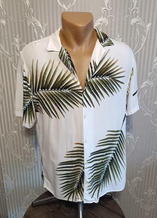 Стильная легкая рубашка с коротким рукавом бренда zara из натуральной ткани