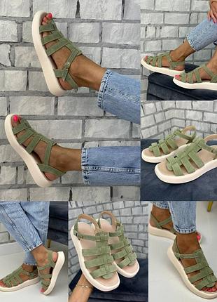 Жіночі босоніжки