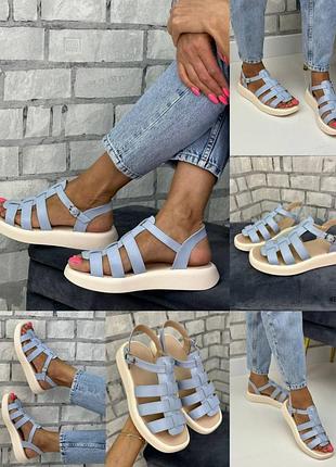 Жіночі босоніжки