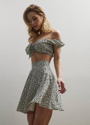 Костюм топ і спідниця