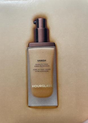 Hourglass vanish liquid foundation пробник