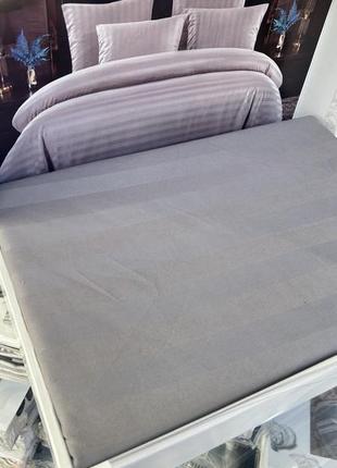 Комплект постельного белья страйп -сатин подарочний набір