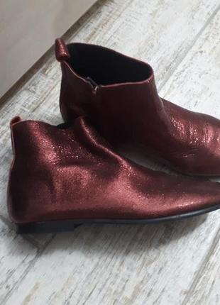 Крутые zara испания! деми ботиночки кожа с напылением. натуральные для модницы. разм