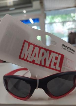 Солнцезащитные очки cool club