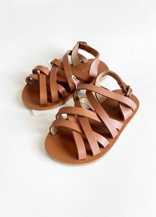 Сандалии кожаные 22-25 mango