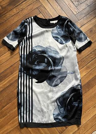 Неймовірно гарна шовкова сукня damsel in a dress