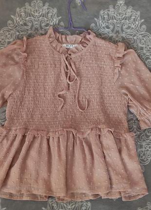 Нарядная блузка трендовая 36р s