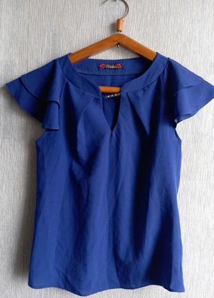 Летняя блузка с коротким рукавом