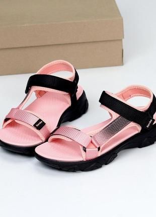 Текстильні босоніжки