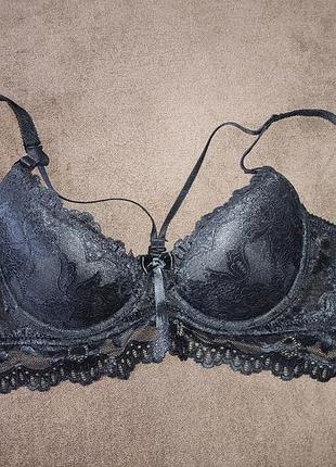 Бюстгалтер