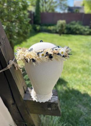 Український національний вінок з ромашками синьо-жовтих тонах￼