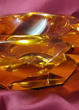 Пепельничка