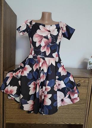 Платье 👗 нове