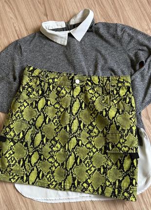 Стильная юбка с карманами в принт