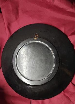 Настенная тарелка