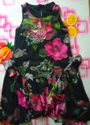 Фирменное нарядное легешеное платье george 6-7 лет