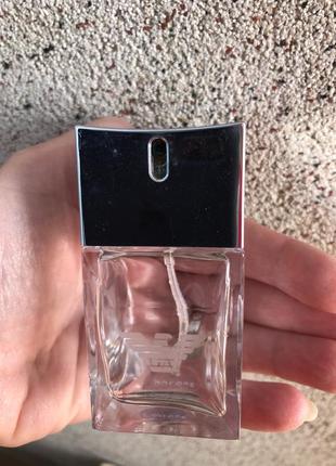 Флакон із коробочкою порожній від чоловічок.парфуми diamonds (emporio armani). дійсно оригінал!очищення 2-3 мл.