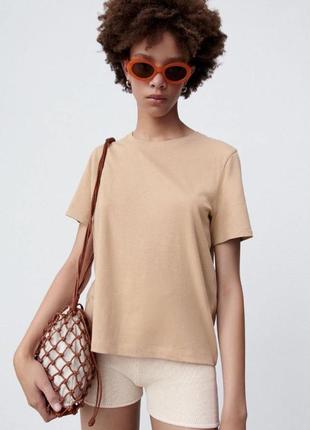 Базова футболка zara