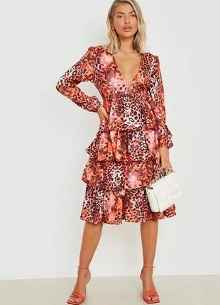 Ярусное платье в анималистический принт boohoo