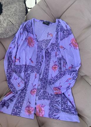 Накидка в квіти