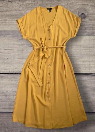 Жовте легке відрізне плаття під пояс