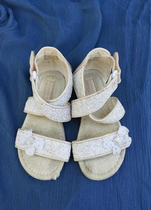 Сандалі george