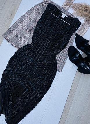 Нова чорна сатинова сукня h&m xs s плаття міді пряма сукня пліссе