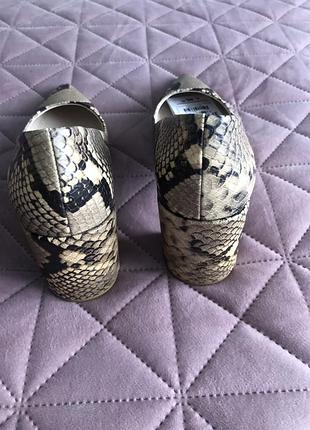 Туфлі, взуття zara