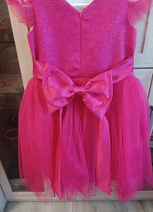 Сукня на випускний