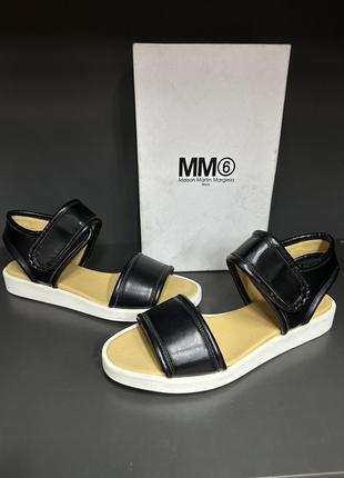 Сандали Czarne półbuty Dr Martens 3989