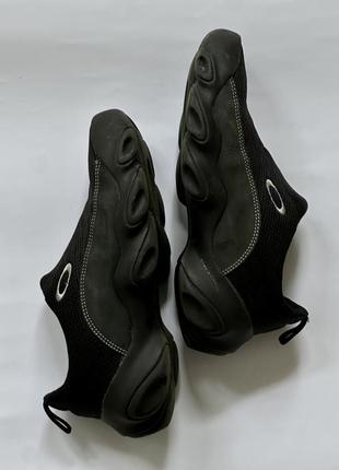 Oakley кроссовки