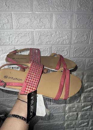 Жіночі босоніжки на низькому 42 розмір - 27 см стелька 200 грн