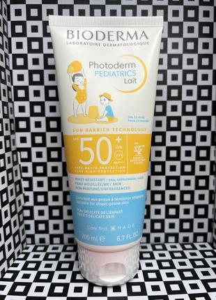 Дитяче сонцезахисне молочко bioderma photoderm pediatrics lait spf50+ 200 мл франція