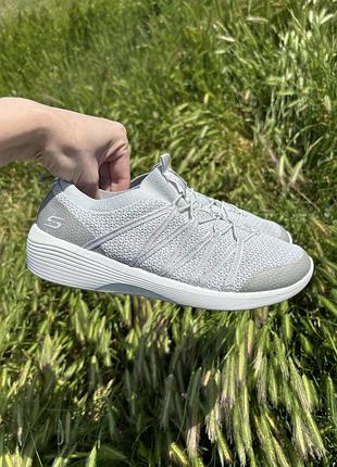 Кросівки жіночі skechers