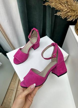Босоножки женские из натуральной замши