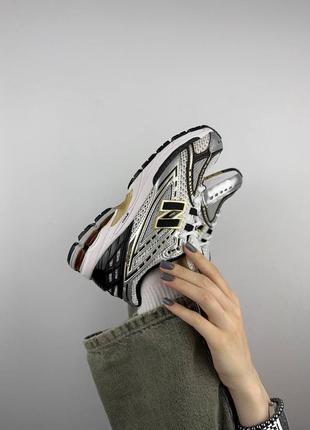 New balance 1906r white metallic gold