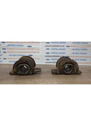 3m51-5b484-ae кронштейн креплени стабилизатора ford focus c-max