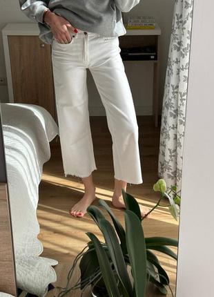 Білі жіночі джинси2 фото