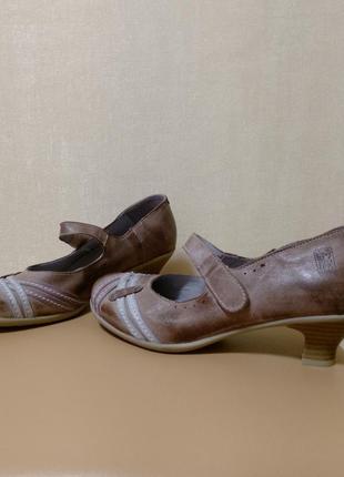 Новые женские анатомические туфли brako.