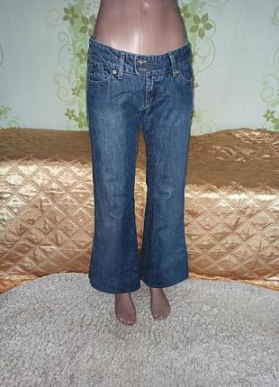 Широкі джинси
