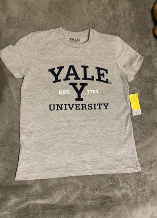 Футболка yale university сіра нова